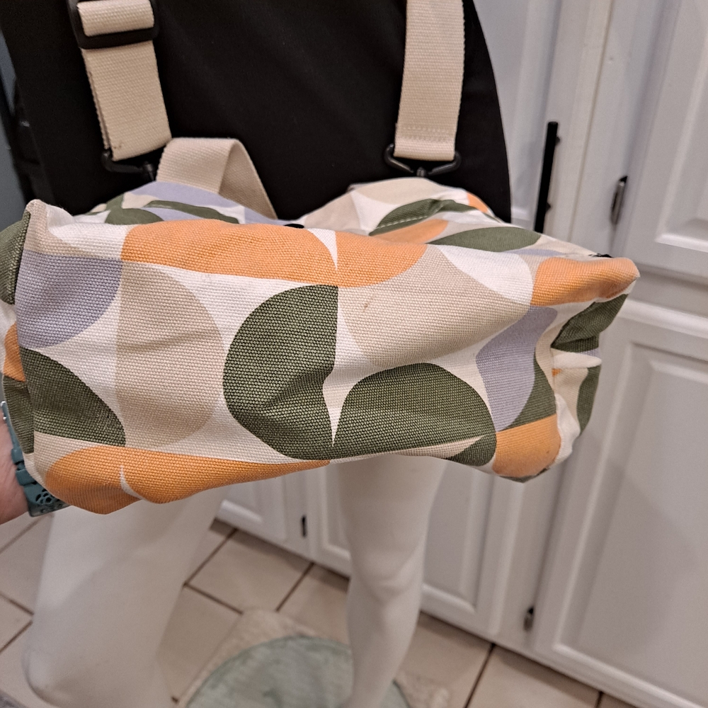 Vans Cream, Green, and Orange Crossbody Bag Off The Wall - Picture 5 of 11